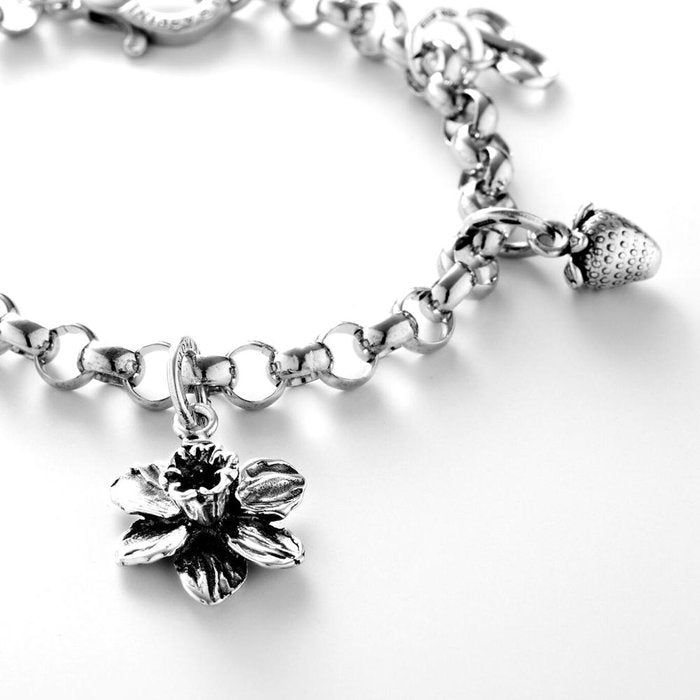 Charm Narciso