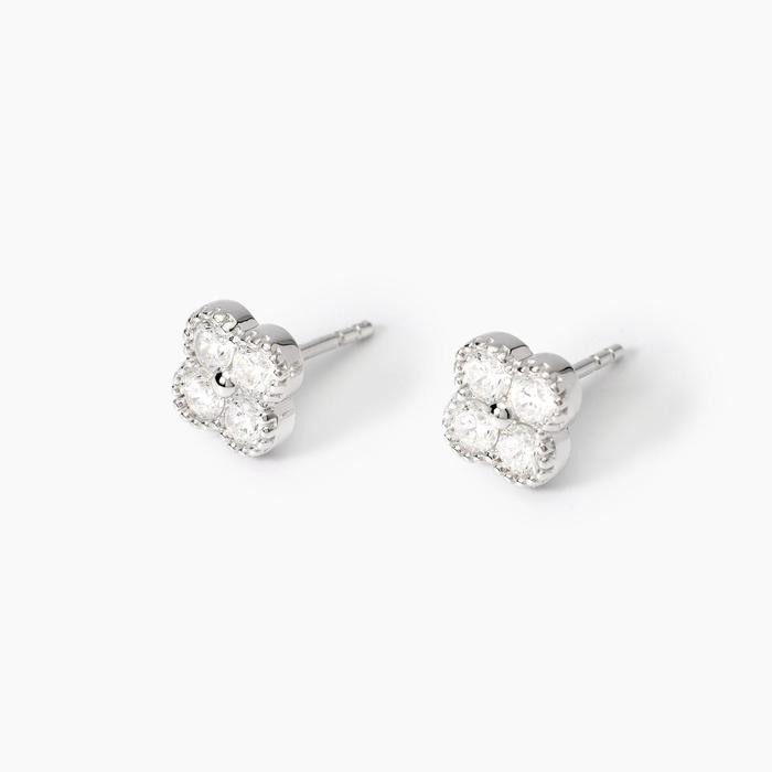 Boucles d'oreilles fleur de jasmin en zircone