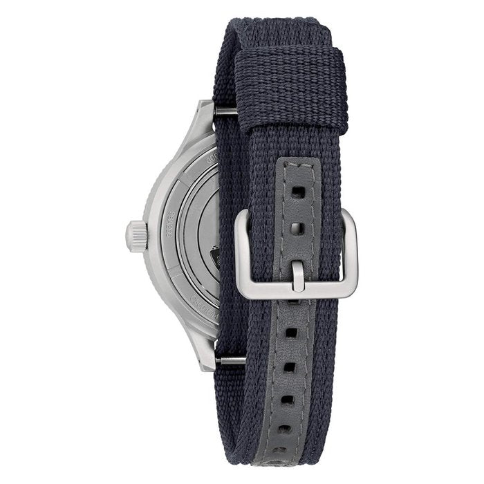Navire militaire