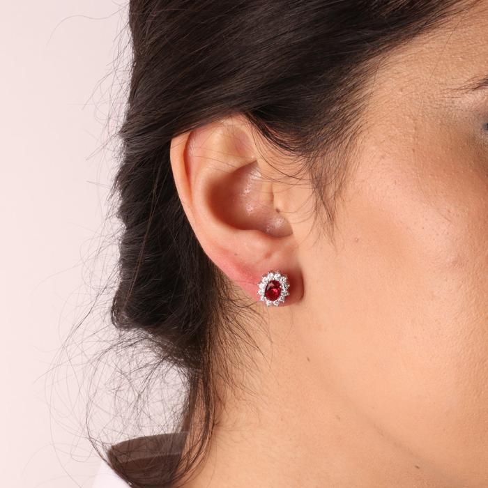Boucles d'oreilles en argent 925 avec zircone blanche et zircone centrale effet rouge rubis