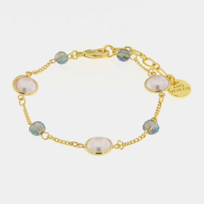 Bracelet en métal avec perles et cristaux