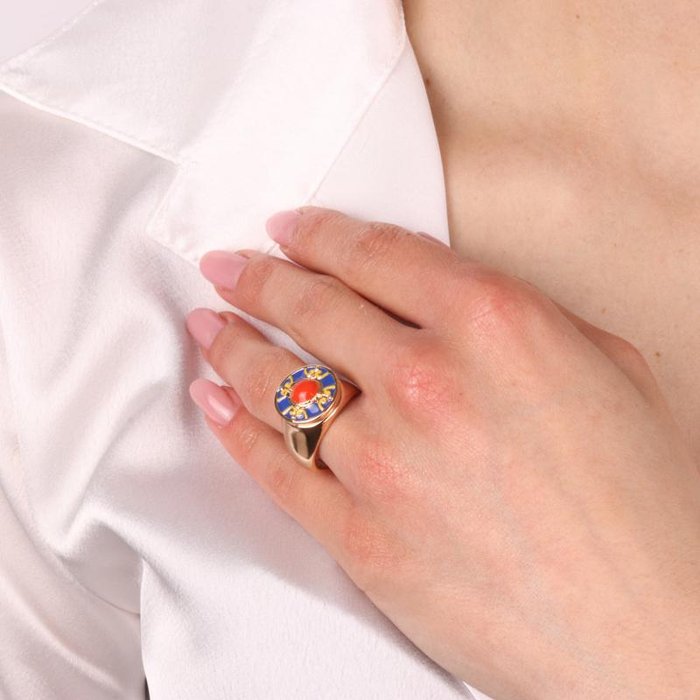 Bague en métal avec majolique