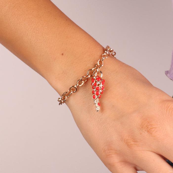 Bracelet en métal avec corne centrale et cristaux