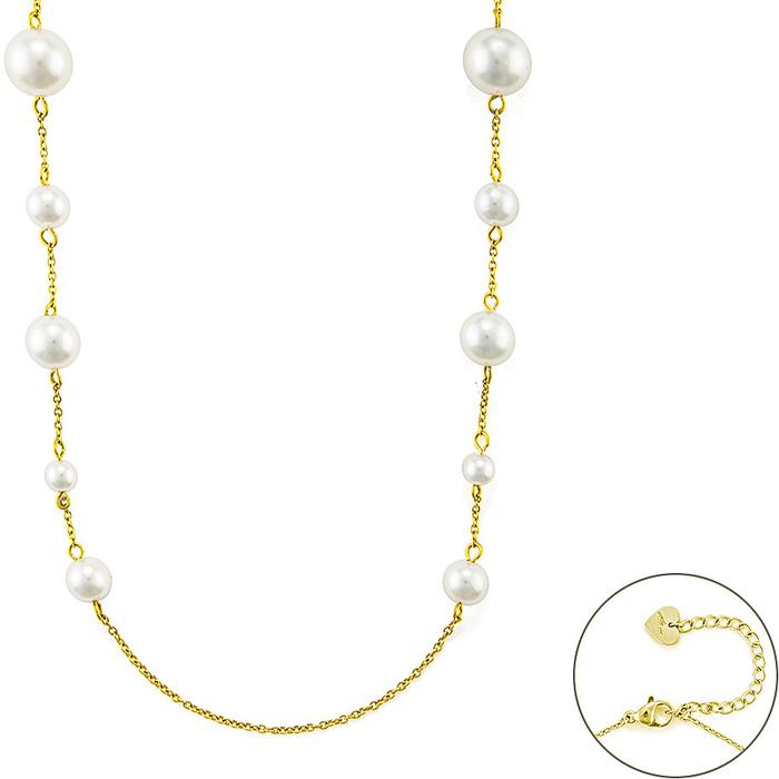 Pearl necklace