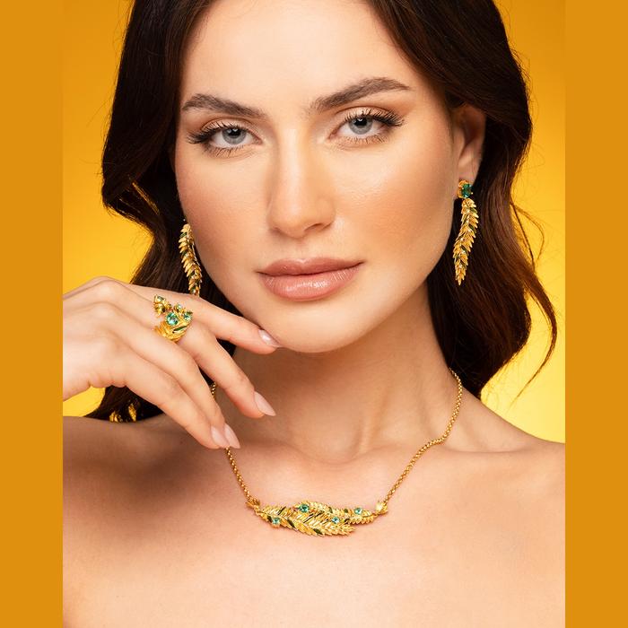 Palm Necklace