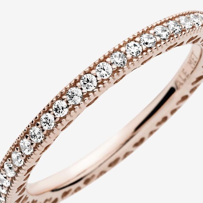 Hearts and Stones Band Ring