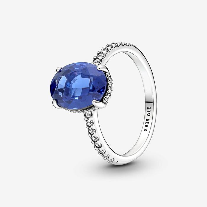 Bague en pierre bleue