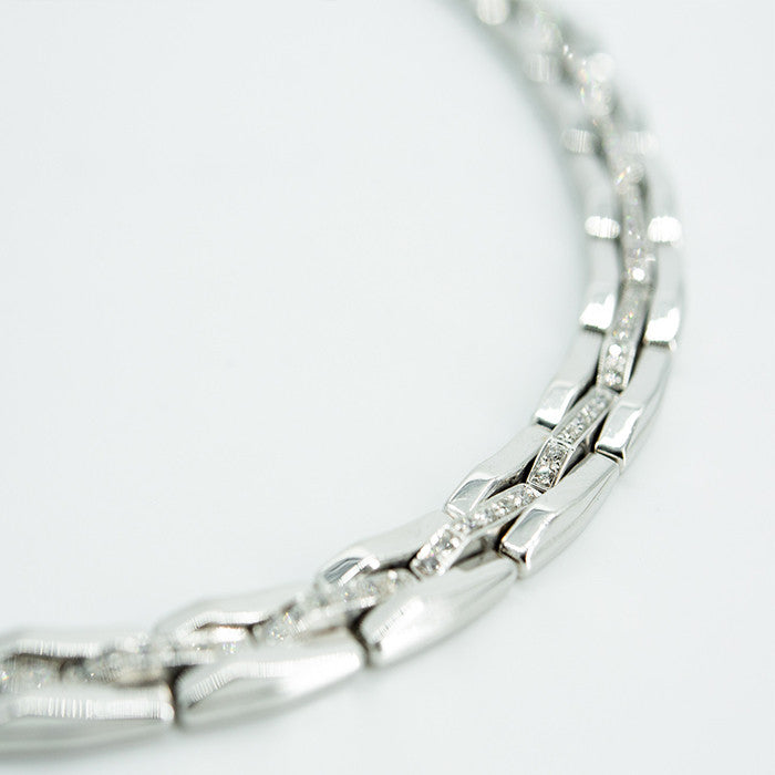 Chimento brilliant choker
