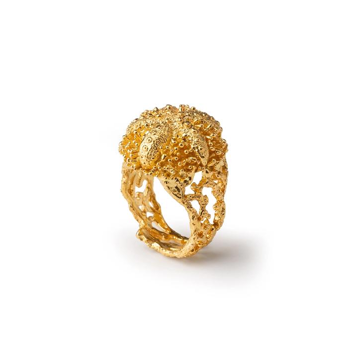 Bague en or avec plumes de hérisson