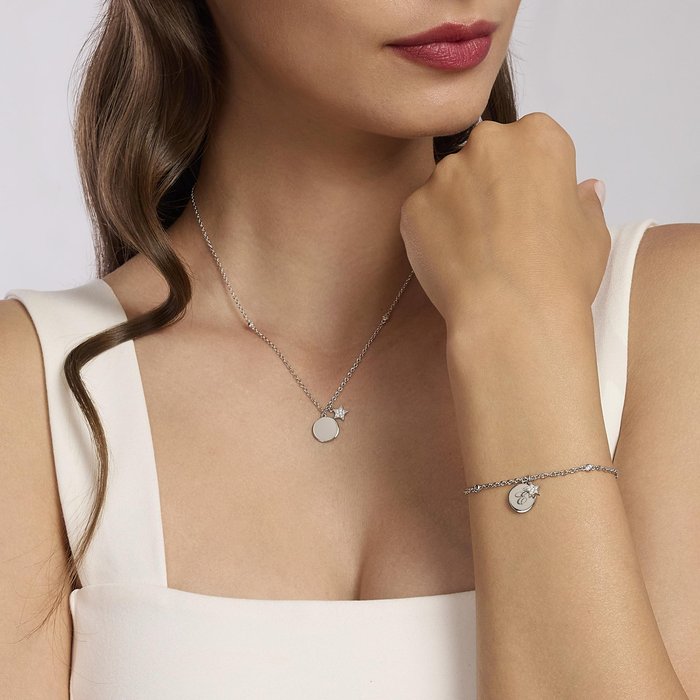 Silver Circle Pendant Bracelet ONLY YOURS