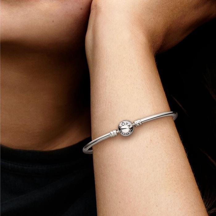 Bracelet rigide