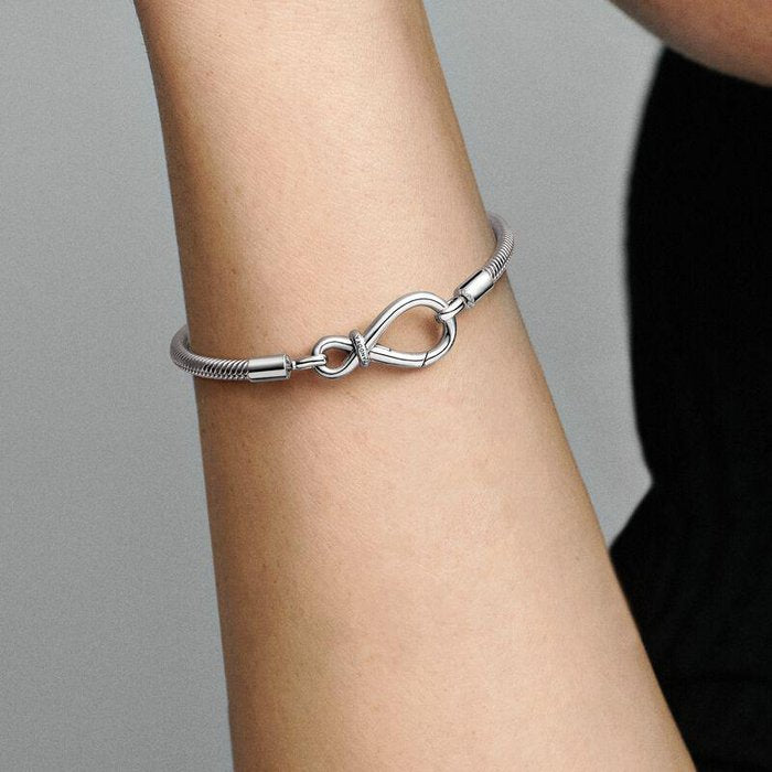 Bracelet fermoir nœud infini