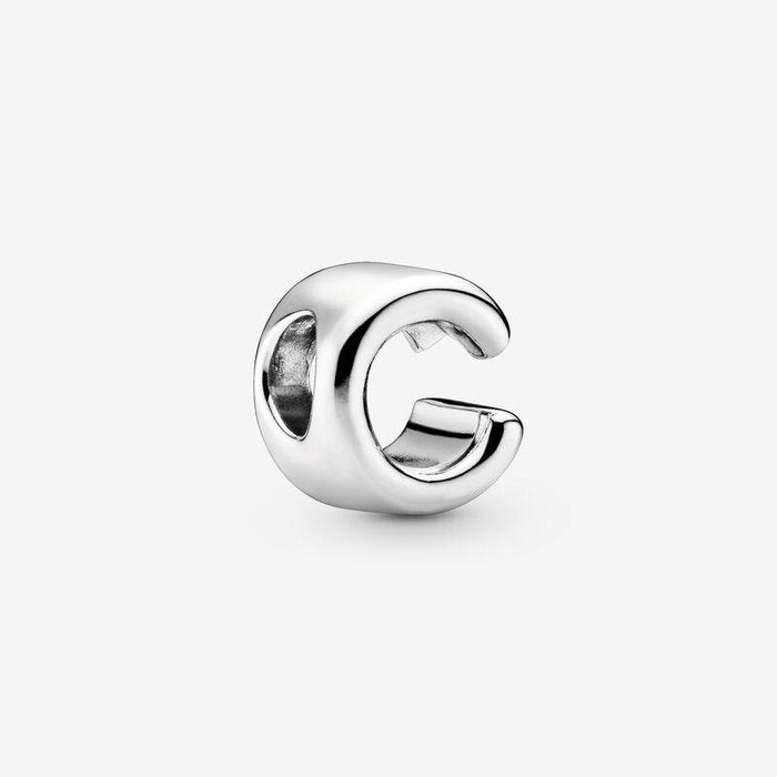 Charm Lettera C