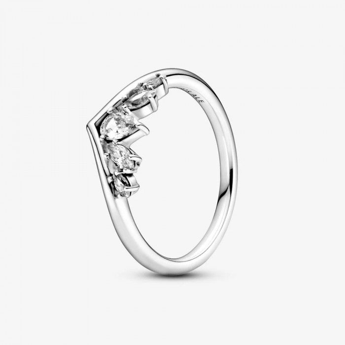 Anello chevron scintillante con pietre con taglio a goccia e Marquise