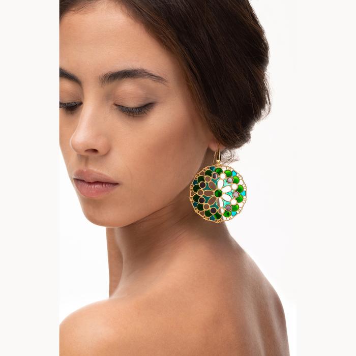 Boucles d'oreilles rondes en dentelle verte