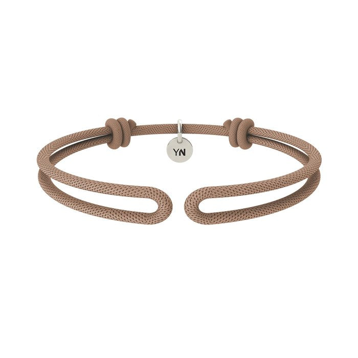 Un bracelet en nylon