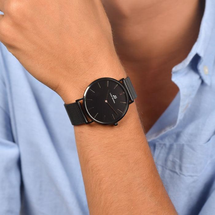 MONTRE EN ACIER POUR HOMME
